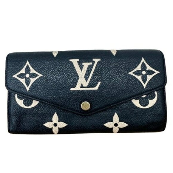 LOUIS VUITTON Black Wallet - Picture 1 of 10